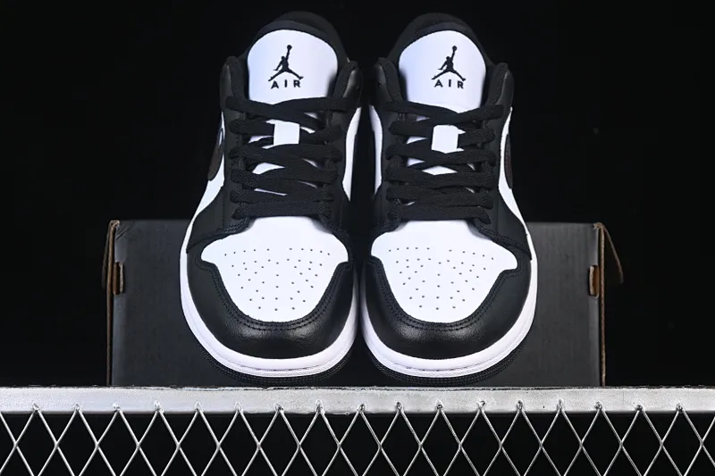 All categories Air Jordan Jordan series basketball shoes Air Jordan 1 Low G version pure original Air Jordan 1 Low AJ1 Joe 1 black color low-top cultural casual sneakers IO3393-010